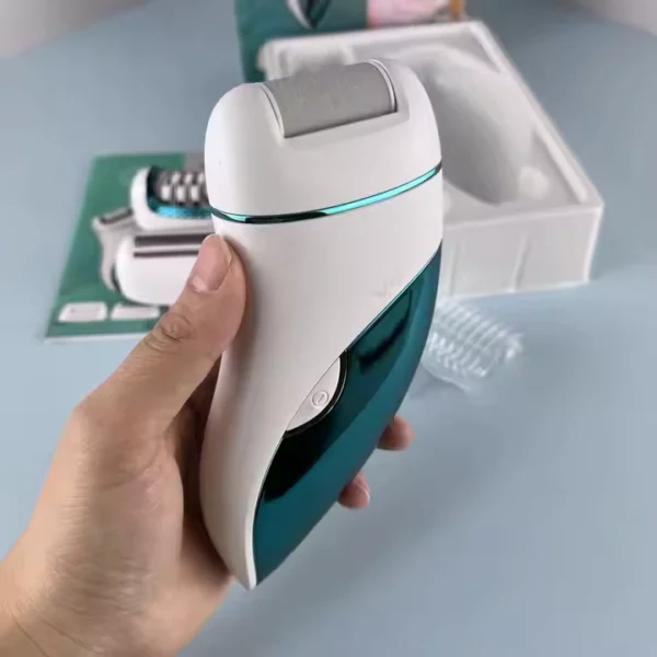VGR V-731 3-in-1 Professional Electric Epilator, Lady Shaver & Callus Remover - Rechargeable Hair Removal Machine