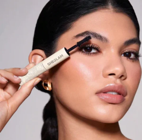SHEGLAM All-in-One Mascara – Washable Black - 4g