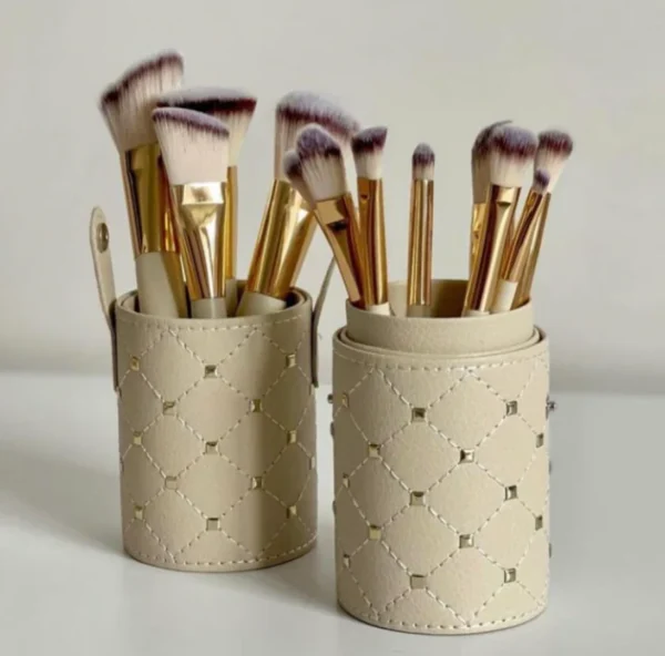 12-Piece Professional Makeup Brush Set with Stylish Storage Bucket